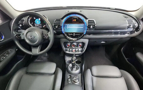 MINI Clubman, 2022 год, 1 600 000 рублей, 11 фотография