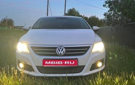 Volkswagen Passat CC I рестайлинг, 2011 год, 1 100 000 рублей, 1 фотография