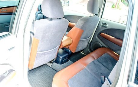 Mitsubishi Airtrek, 2001 год, 500 000 рублей, 24 фотография