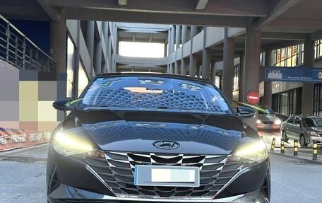 Hyundai Elantra, 2022 год, 1 115 000 рублей, 2 фотография