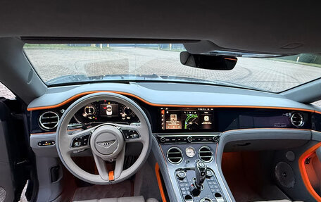 Bentley Continental GT, 2026 год, 45 500 000 рублей, 10 фотография