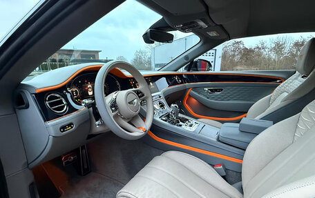 Bentley Continental GT, 2026 год, 45 500 000 рублей, 8 фотография