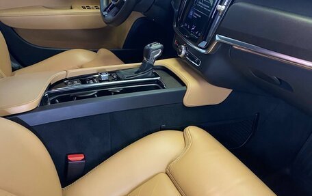Volvo V90 Cross Country I рестайлинг, 2019 год, 3 500 000 рублей, 9 фотография
