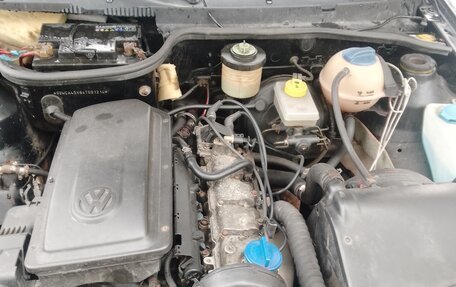Volkswagen Pointer, 2004 год, 150 000 рублей, 8 фотография