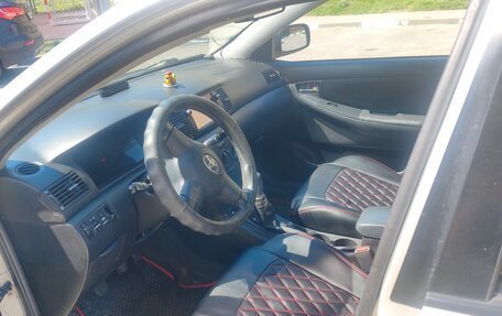 Toyota Corolla, 2005 год, 530 000 рублей, 5 фотография