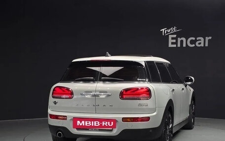 MINI Clubman, 2022 год, 1 640 000 рублей, 4 фотография