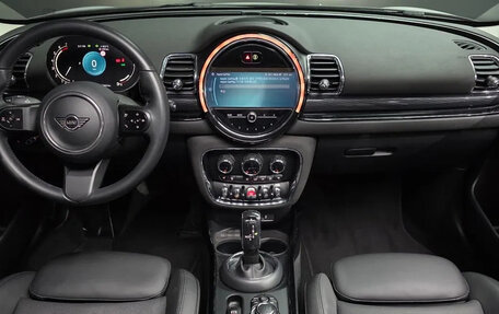 MINI Clubman, 2022 год, 1 640 000 рублей, 9 фотография