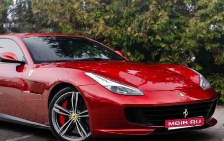 Ferrari GTC4Lusso, 2017 год, 21 500 000 рублей, 11 фотография