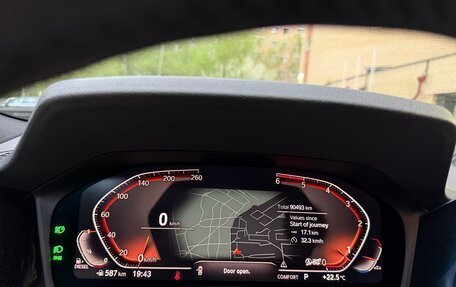 BMW 3 серия, 2019 год, 4 190 000 рублей, 13 фотография