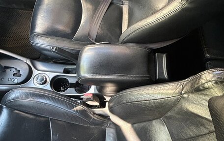 Mitsubishi Outlander III рестайлинг 3, 2008 год, 1 100 000 рублей, 9 фотография