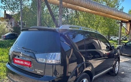Mitsubishi Outlander III рестайлинг 3, 2008 год, 1 100 000 рублей, 5 фотография