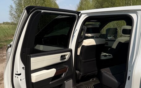 Toyota Tundra, 2023 год, 10 500 000 рублей, 10 фотография