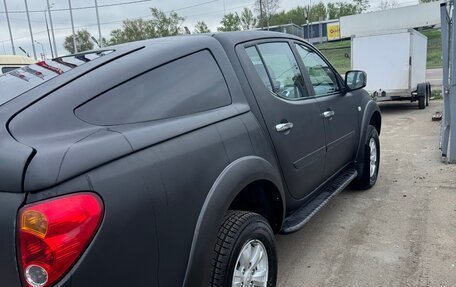 Mitsubishi L200 III рестайлинг, 2001 год, 1 500 000 рублей, 6 фотография
