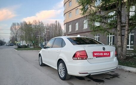 Volkswagen Polo VI (EU Market), 2015 год, 1 100 000 рублей, 2 фотография
