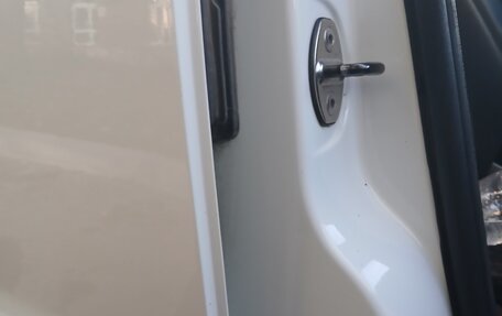 Volkswagen Polo VI (EU Market), 2015 год, 1 100 000 рублей, 24 фотография