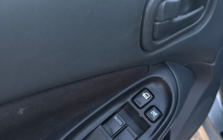 Nissan Almera, 2005 год, 350 000 рублей, 10 фотография