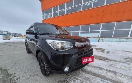 KIA Soul II рестайлинг, 2016 год, 1 000 000 рублей, 26 фотография