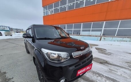 KIA Soul II рестайлинг, 2016 год, 1 000 000 рублей, 27 фотография