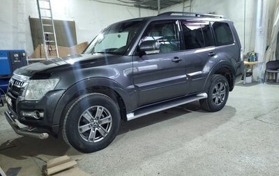 Mitsubishi Pajero IV, 2014 год, 2 700 000 рублей, 1 фотография