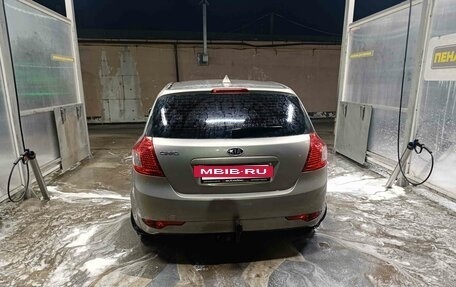 KIA cee'd I рестайлинг, 2010 год, 650 000 рублей, 3 фотография