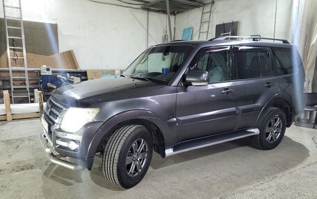 Mitsubishi Pajero IV, 2014 год, 2 700 000 рублей, 9 фотография