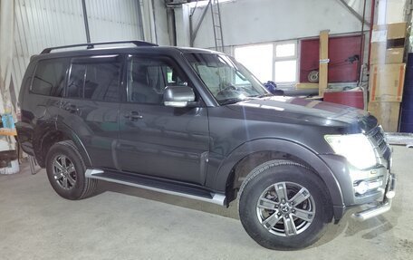 Mitsubishi Pajero IV, 2014 год, 2 700 000 рублей, 11 фотография