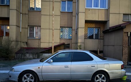Toyota Vista, 1998 год, 170 000 рублей, 2 фотография