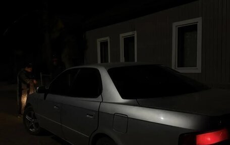 Toyota Vista, 1998 год, 170 000 рублей, 5 фотография