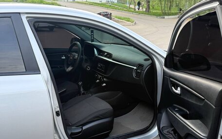 KIA Rio IV, 2021 год, 820 000 рублей, 11 фотография