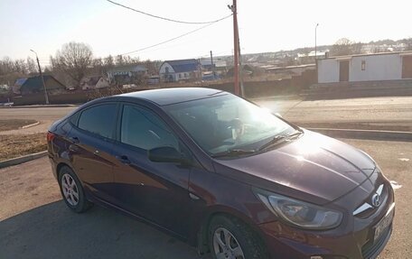 Hyundai Solaris II рестайлинг, 2011 год, 590 000 рублей, 16 фотография