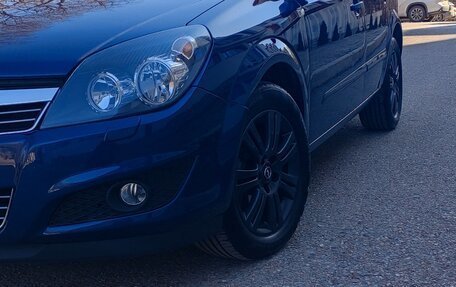 Opel Astra H, 2011 год, 630 000 рублей, 4 фотография