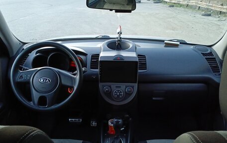 KIA Soul I рестайлинг, 2010 год, 750 000 рублей, 12 фотография