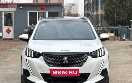 Peugeot 2008 II, 2023 год, 1 210 000 рублей, 2 фотография