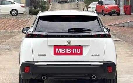 Peugeot 2008 II, 2023 год, 1 210 000 рублей, 5 фотография