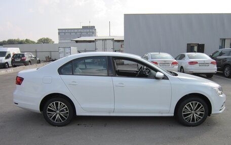 Volkswagen Jetta VI, 2016 год, 1 800 000 рублей, 3 фотография