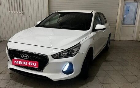 Hyundai i30 II рестайлинг, 2017 год, 1 400 000 рублей, 2 фотография