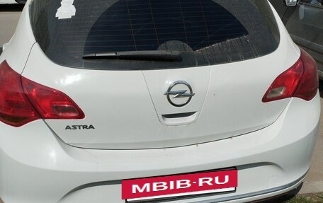 Opel Astra J, 2013 год, 570 000 рублей, 4 фотография