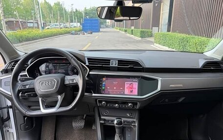 Audi Q3, 2022 год, 2 640 000 рублей, 6 фотография