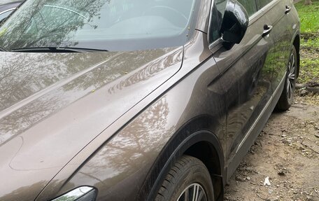 Volkswagen Tiguan II, 2017 год, 2 575 000 рублей, 3 фотография