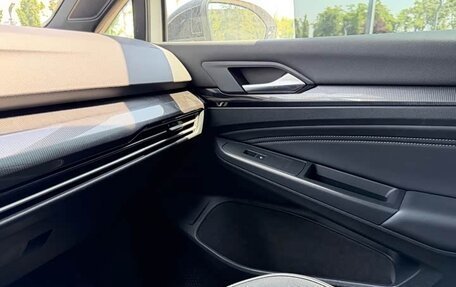 Volkswagen Golf VIII, 2022 год, 1 660 123 рублей, 17 фотография
