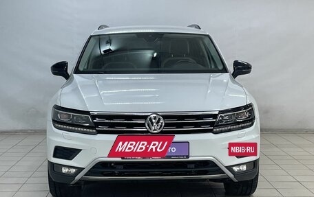 Volkswagen Tiguan II, 2019 год, 2 750 000 рублей, 3 фотография