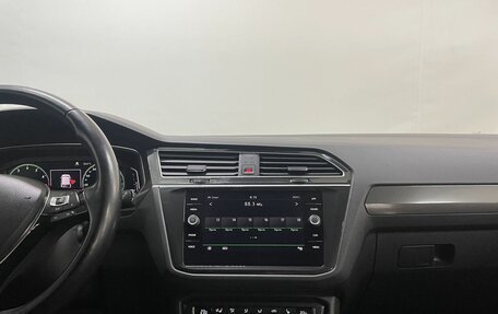 Volkswagen Tiguan II, 2019 год, 2 750 000 рублей, 16 фотография