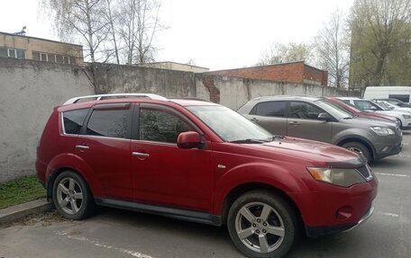 Mitsubishi Outlander III рестайлинг 3, 2008 год, 1 100 000 рублей, 2 фотография