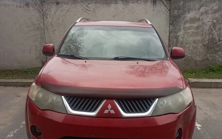 Mitsubishi Outlander III рестайлинг 3, 2008 год, 1 100 000 рублей, 3 фотография