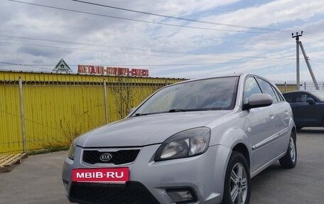 KIA Rio II, 2011 год, 430 000 рублей, 2 фотография
