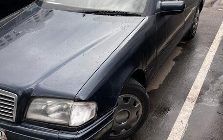 Mercedes-Benz C-Класс, 1996 год, 210 000 рублей, 2 фотография