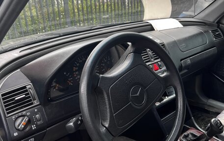 Mercedes-Benz C-Класс, 1996 год, 210 000 рублей, 10 фотография