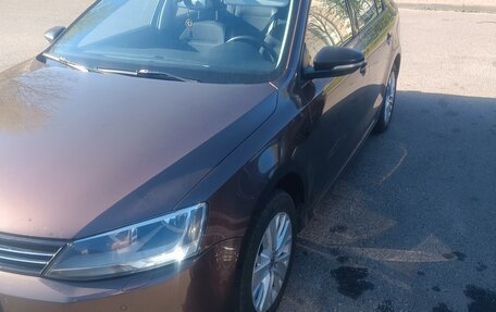 Volkswagen Jetta VI, 2014 год, 950 000 рублей, 24 фотография