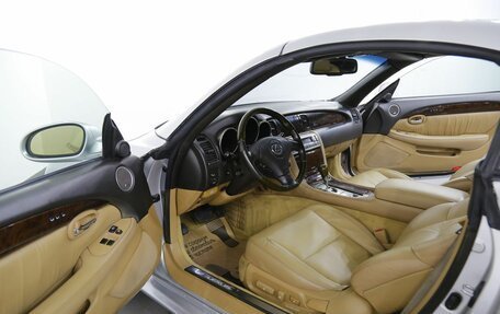 Lexus SC II рестайлинг, 2006 год, 1 775 000 рублей, 6 фотография