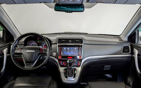 Haval H6, 2019 год, 1 500 000 рублей, 14 фотография